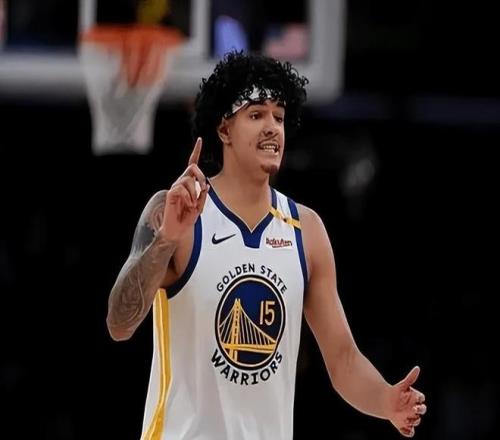 籃球神技獲,大學生賞金,萬元,新葡京,新葡京app,新葡京娱乐,新普京赌场